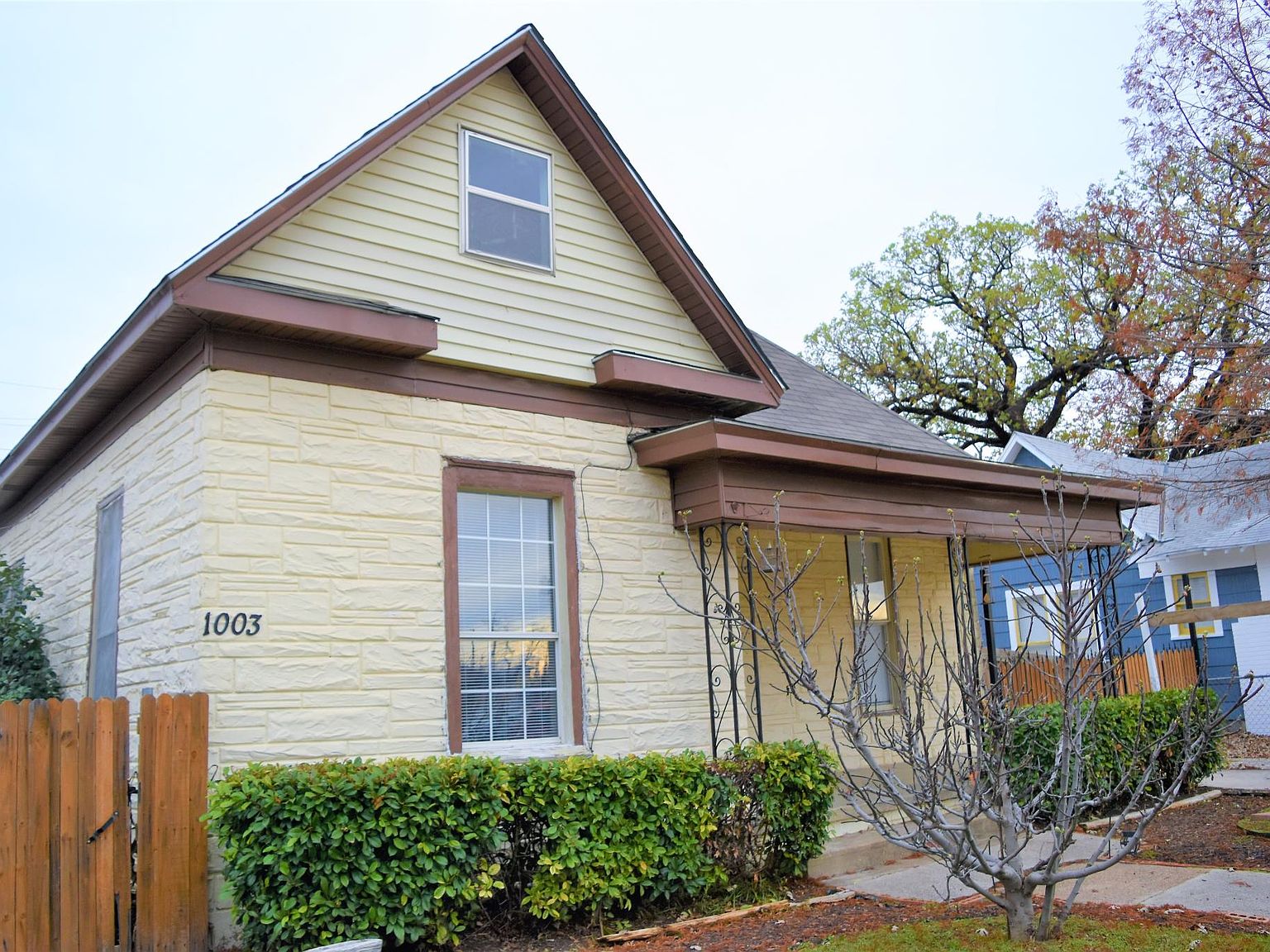 1003 St, Fort Worth, TX 76104 Zillow