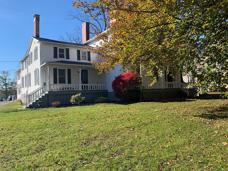 Front view of house.