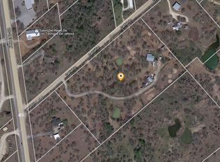 65 Catfish Ln, Lockhart, TX 78644