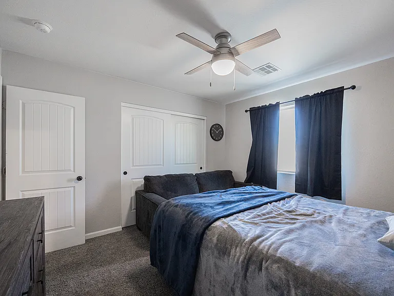 2547 E Illini St — Photo 22
