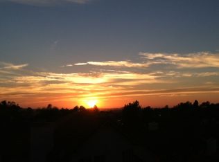 1335 Krug Ct, Vista, CA 92081