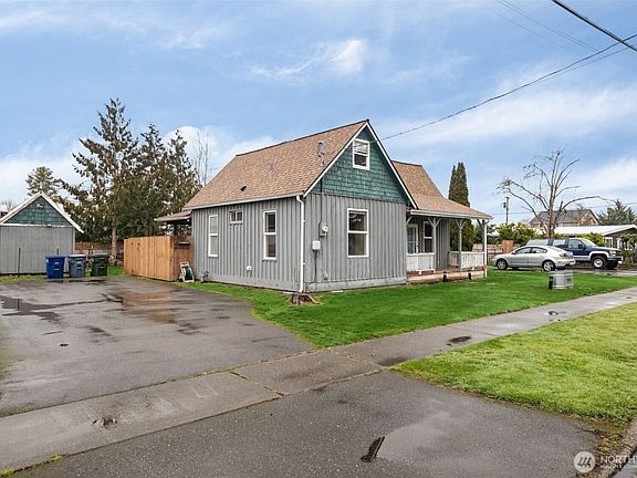 2nd image of 1484 Main Street