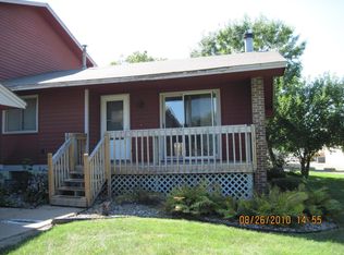 578 Aurora Ave, Saint Paul, MN 55103