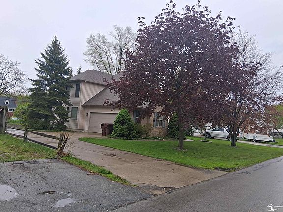 4th image of 3123 10th St