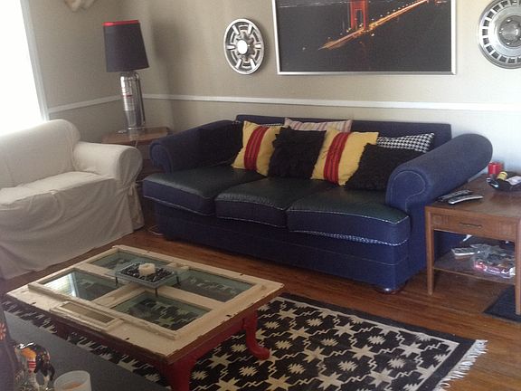 2409 28th - Living Room