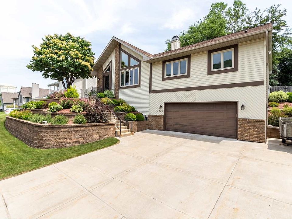 1st image of 2973 Vercauteren Dr