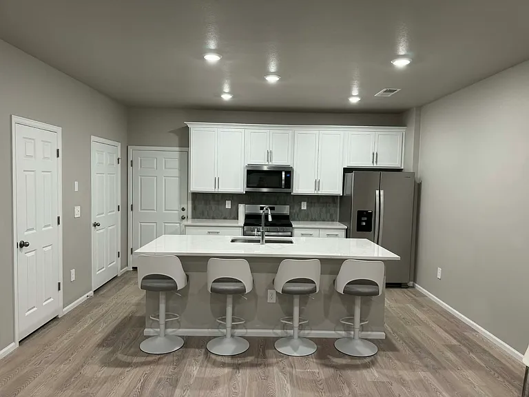 765 N Tibet St — Photo 9
