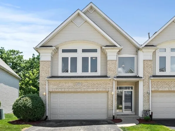 377 Aaron Ln, Bolingbrook, IL 60440