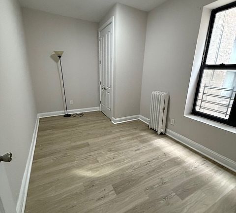 2nd image of 656 St Nicholas Ave APT 23