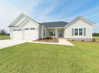 203 Bailey Cir, Thomasville, GA 31757