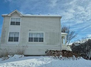 1472 Cambria Dr, Dekalb, IL 60115