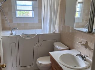 5 Treat St #11A, West Haven, CT 06516