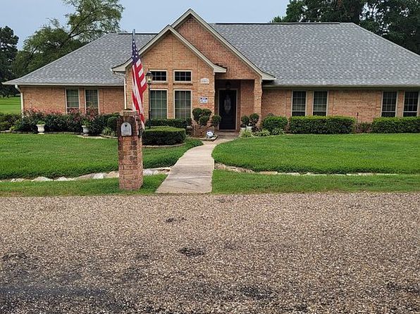 5801 Independence Cir