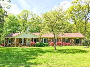 131 Chestnut Oak Rd, Union Grove, NC 28689