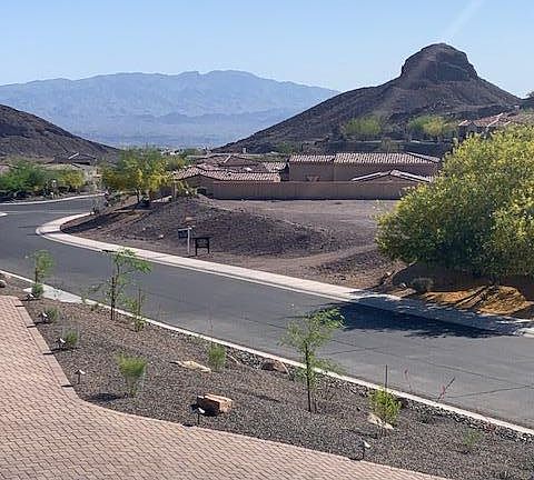 4th image of 1000 Plaza Roca Lot 25