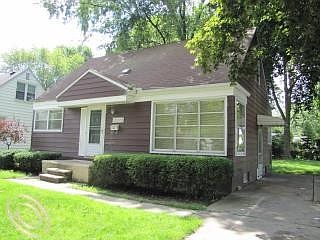 1st image of 32429 Rosslyn Ave