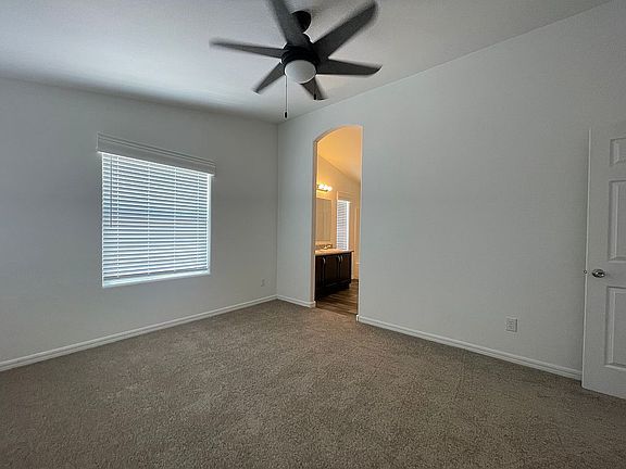 3rd image of 26820 N Kitty Hawk Ln