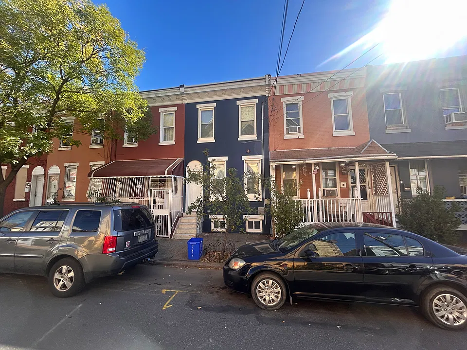 2319 N Hancock St