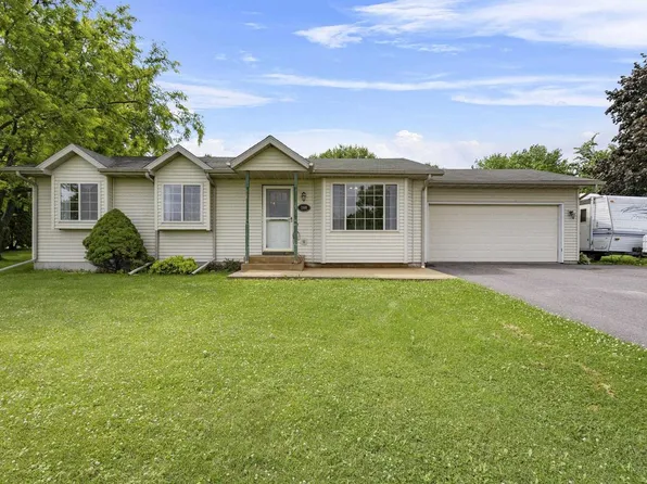 200 5th Street, La Valle, WI 53941