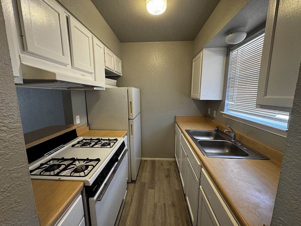 1st image of 13340 Horizon Blvd #17