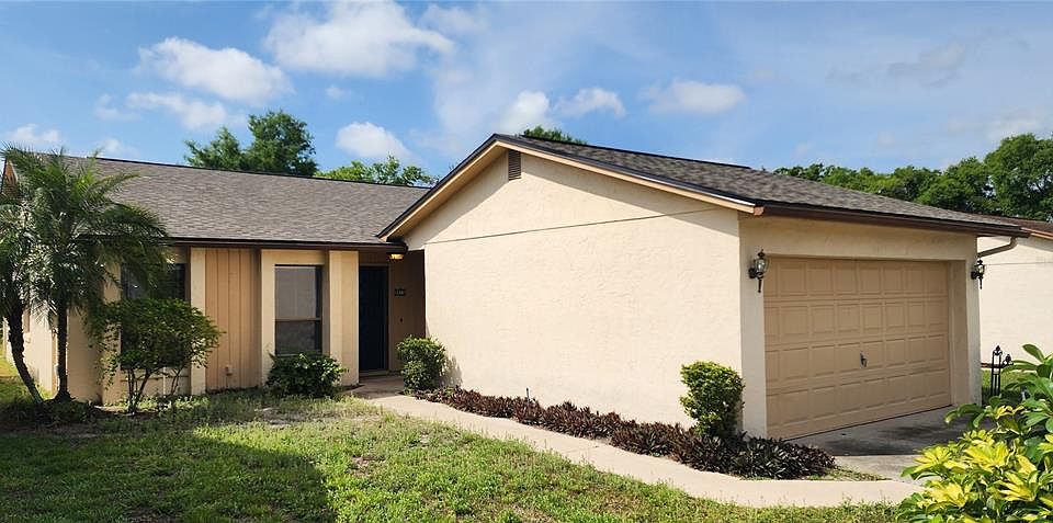 1st image of 3915 CYPRESS LANDING N