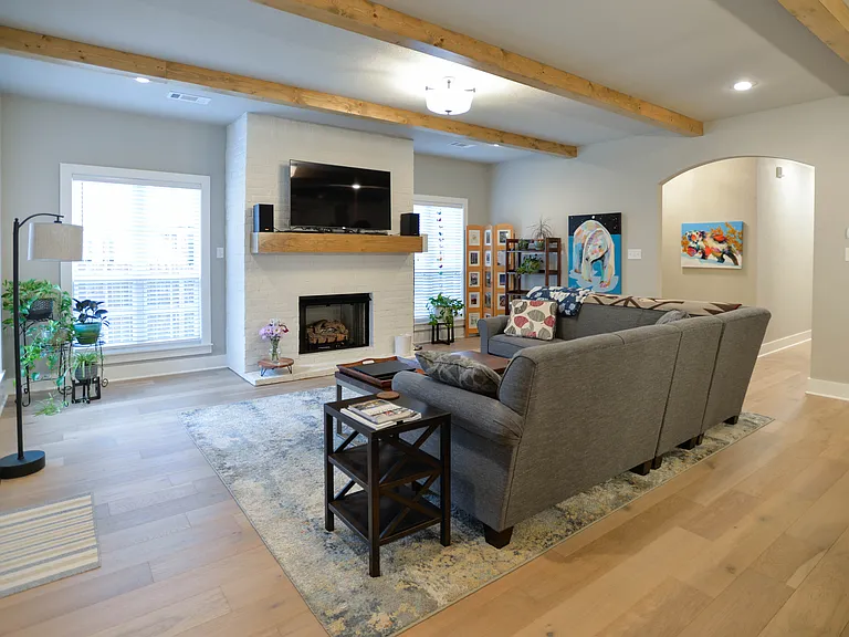 8115 Donnington Ct — Photo 4