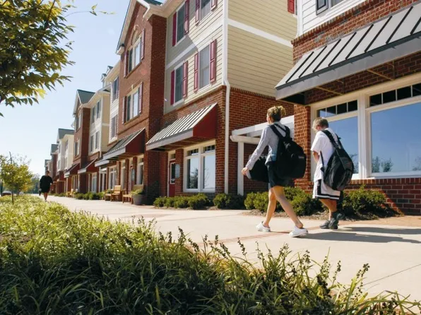 481 Athletic Club Blvd, Clayton, NC 27527