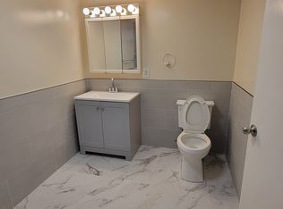 406 Poplar St, Philadelphia, PA 19123