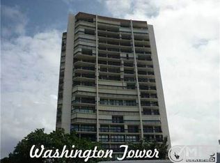 2000 Presidential Way APT 202, West Palm Beach, FL 33401