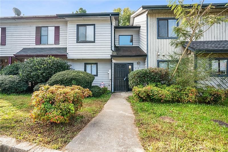 1st image of 5932 Trent Jones Way