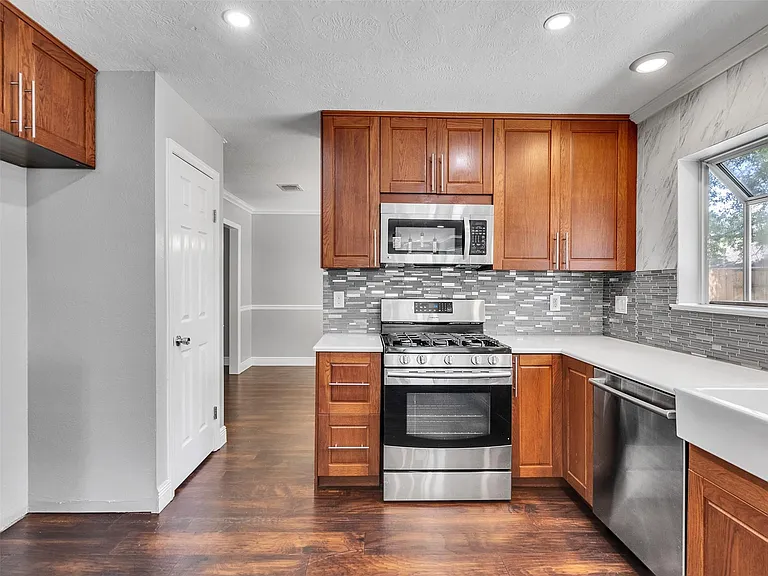 4430 Echo Falls Dr — Photo 4