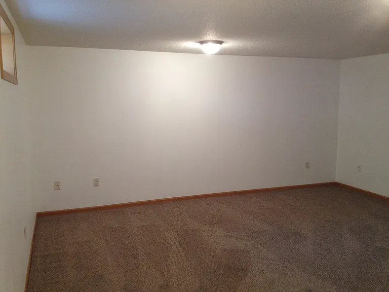 1101 Stuhr Ct — Photo 15