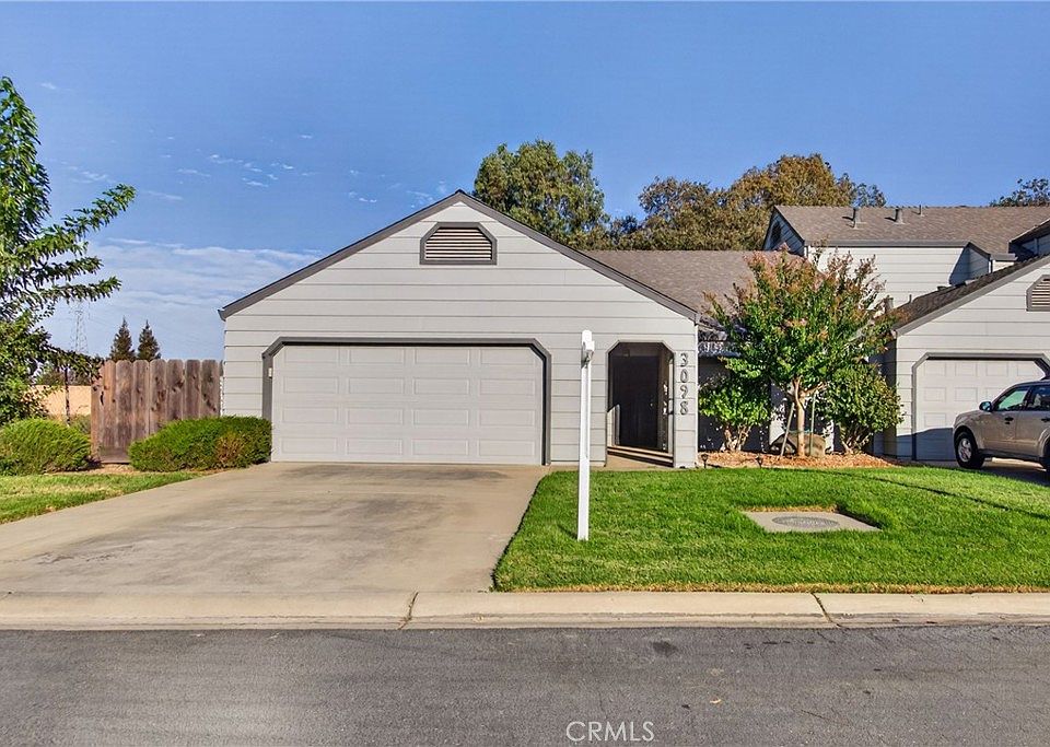 1st image of 3098 Summit Ln