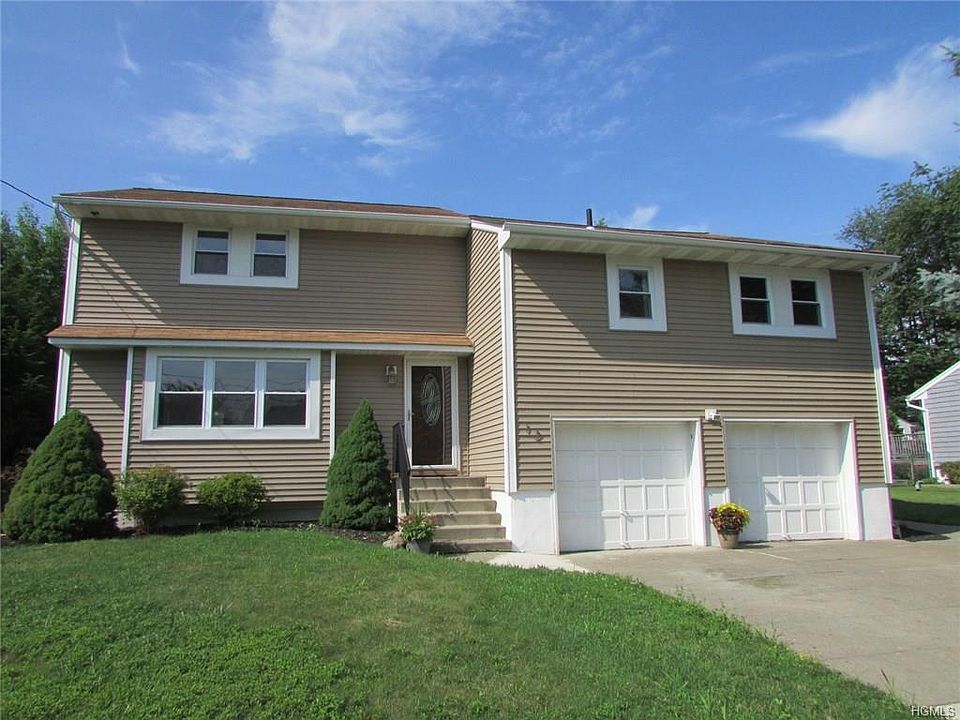 1st image of 12 Paula Ct