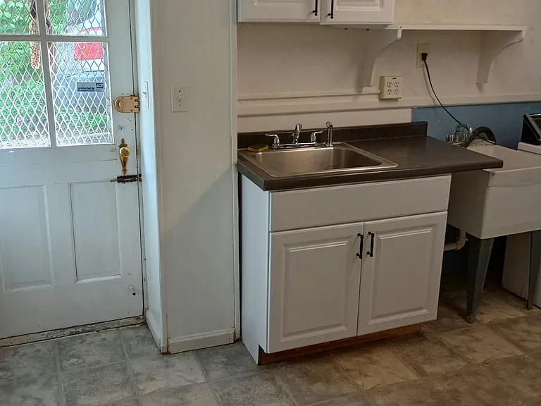 1504 Regester Ave #1 — Photo 21