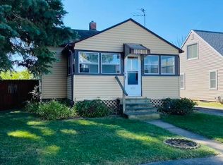 1022 Hawthorne Ave, Waterloo, IA 50702