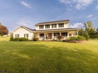 40 Shanelly Dr, Port Matilda, PA 16870