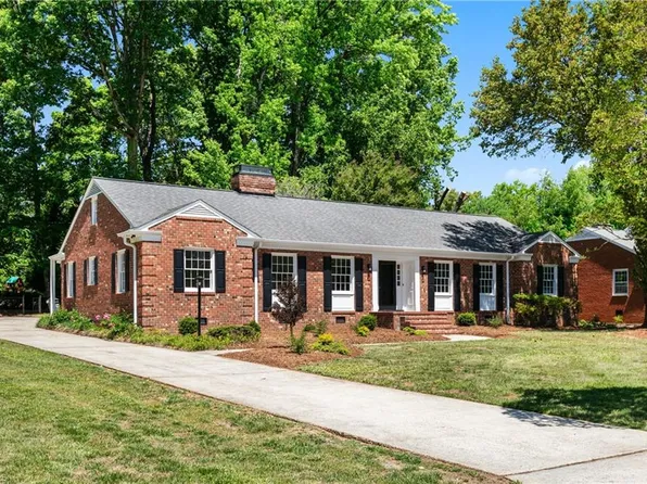 4018 Watauga Dr, Greensboro, NC 27410
