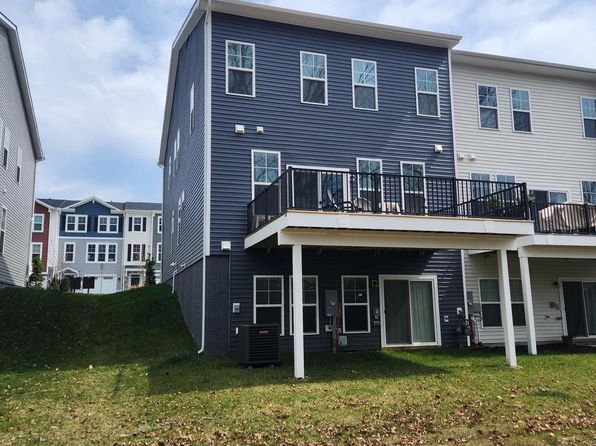 114 Choke Cherry Ct, Lake Frederick, VA 22630