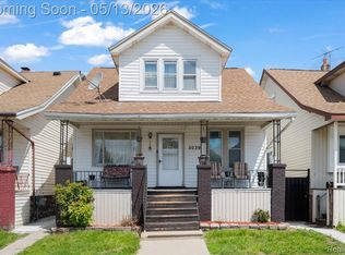 5039 Fredro Street, Hamtramck, MI 48212