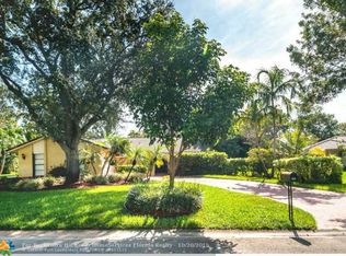 111 SW 84th Way, Coral Springs, FL 33071