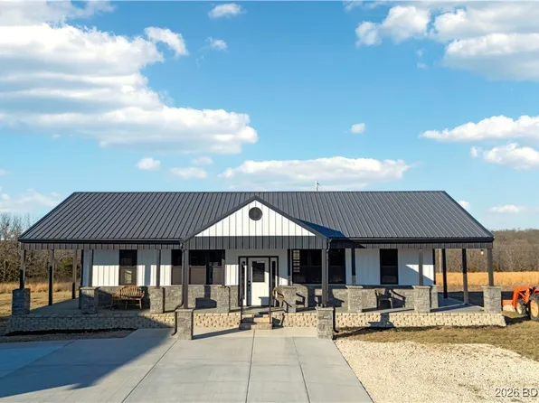 455 Camping Paradise, Roach, MO 65787