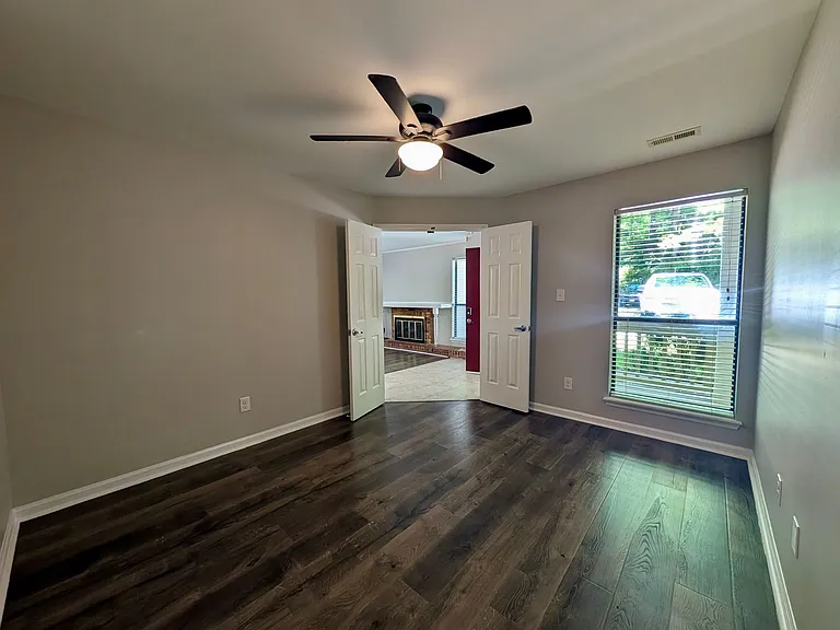 311 New Kent Pl — Photo 10