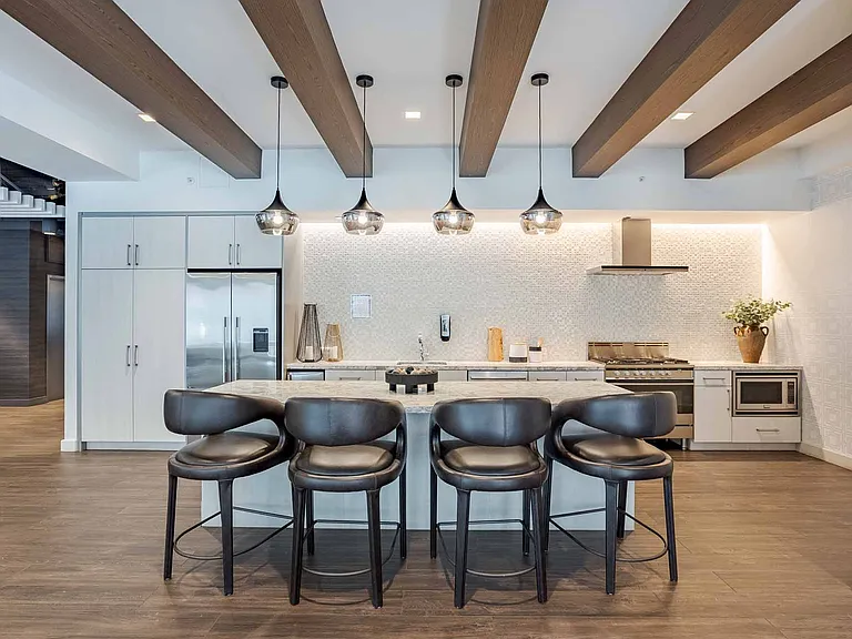Chestnut Place-Residential — Photo 11