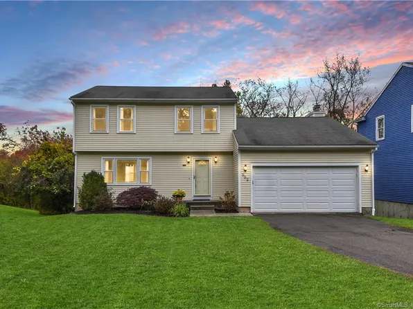 552 Long Hill Road, Middletown, CT 06457