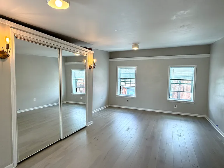 2362 E Norris St — Photo 16