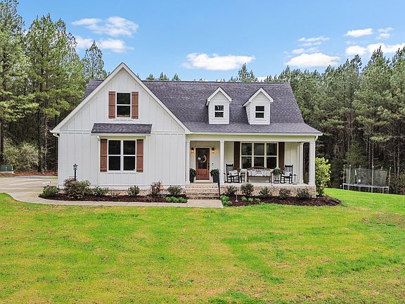 39th image of this home