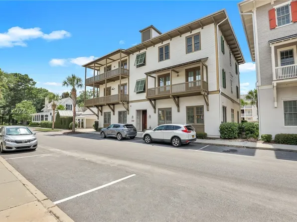14 Abbey Row APT 1B, Beaufort, SC 29906