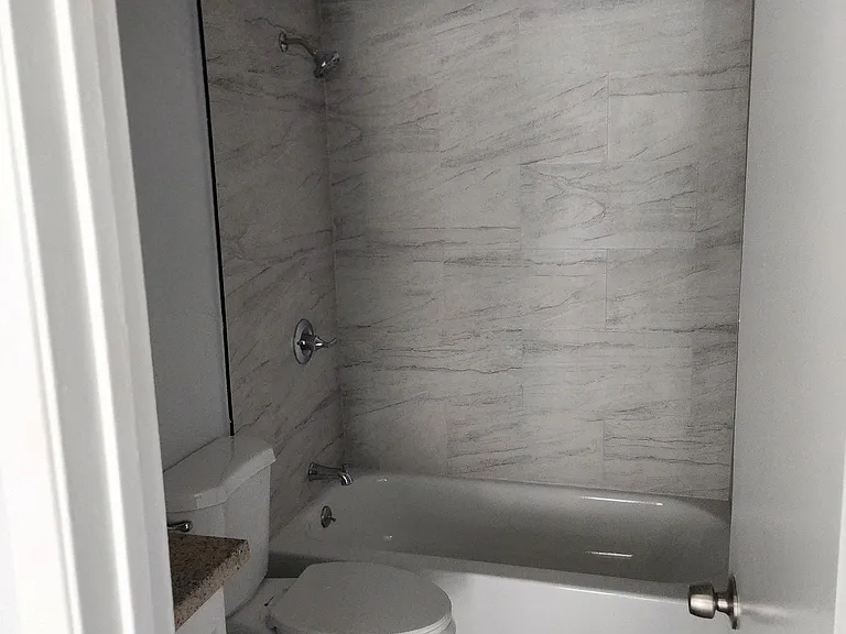 924 Saint Louis Ave #10 — Photo 14