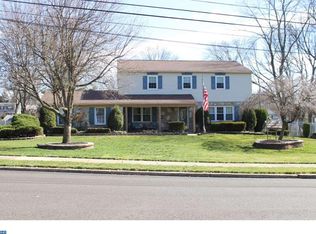 4125 Hoffman Rd, Hatboro, PA 19040